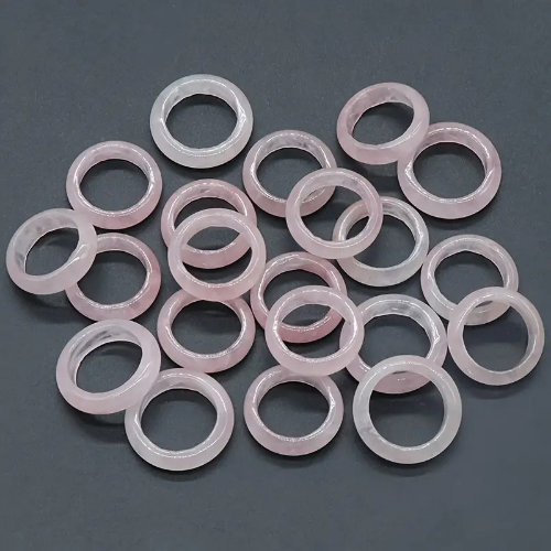rose quartz ring