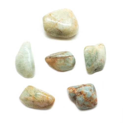 aquamarine tumbled stone